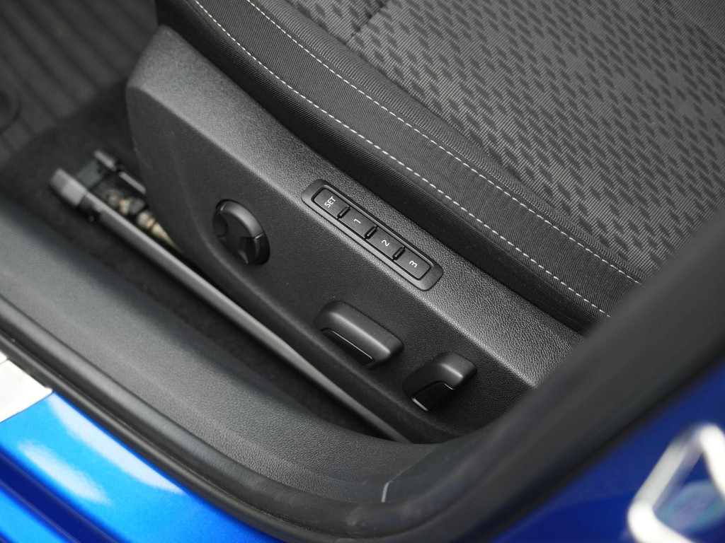 ŠKODA Octavia (KTD37L) met abonnement