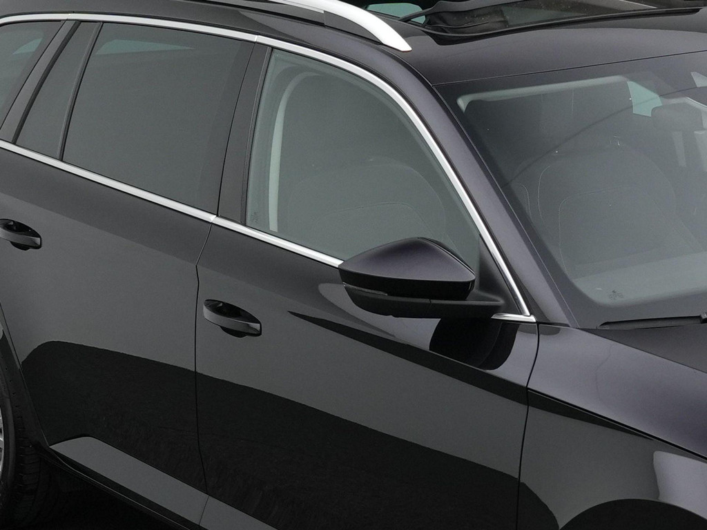 ŠKODA Superb (KTV81X) met abonnement