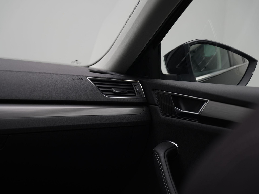 ŠKODA Superb (KTV81X) met abonnement