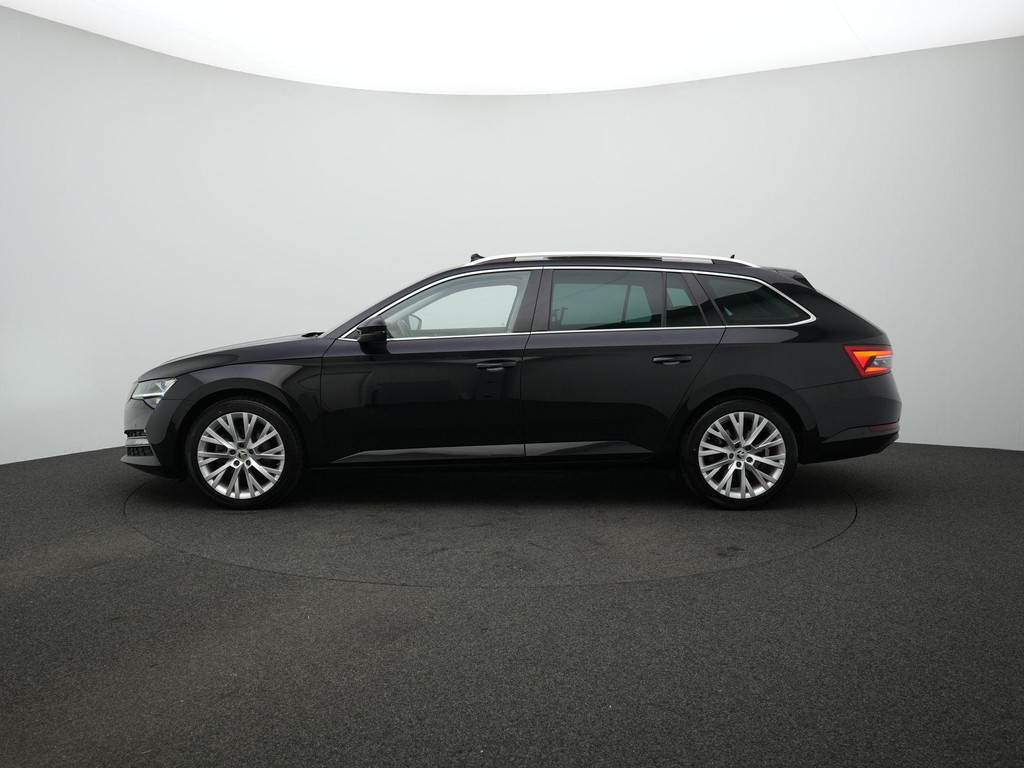 ŠKODA Superb (KTV81X) met abonnement