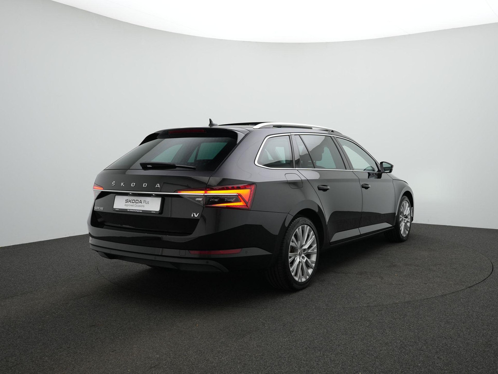 ŠKODA Superb (KTV81X) met abonnement