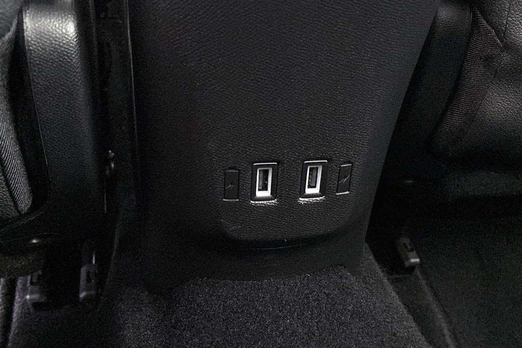 Opel Mokka-e (KZX36P) met abonnement