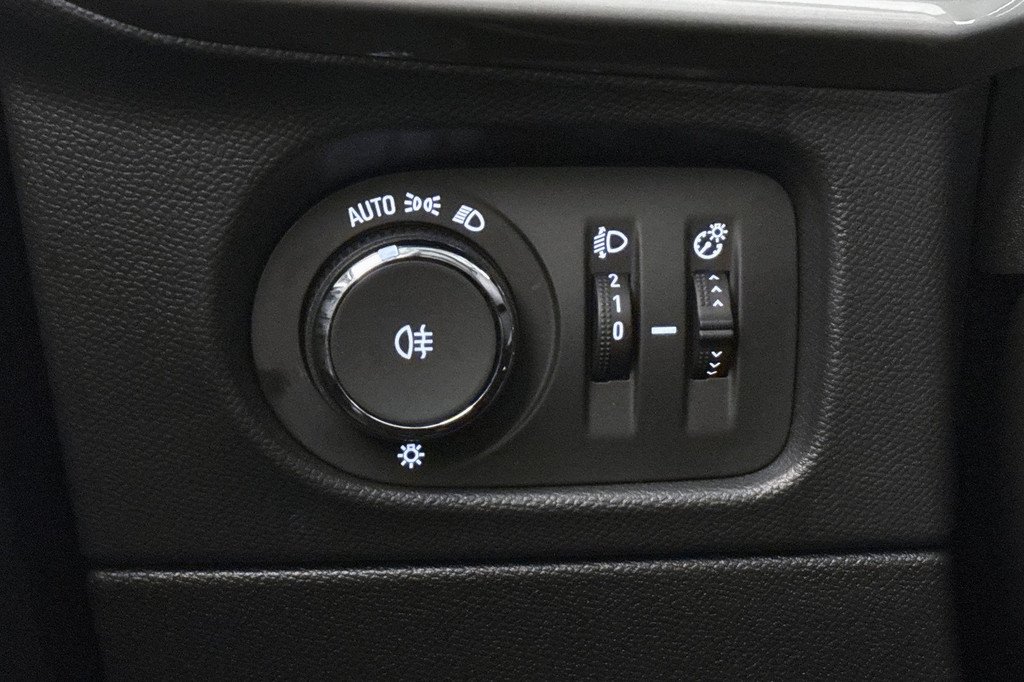 Opel Mokka-e (KZX36P) met abonnement