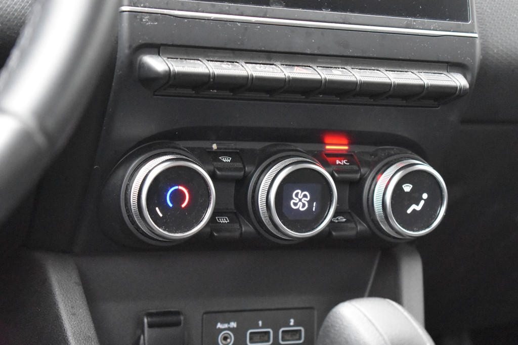 Renault Clio (R664NN) met abonnement
