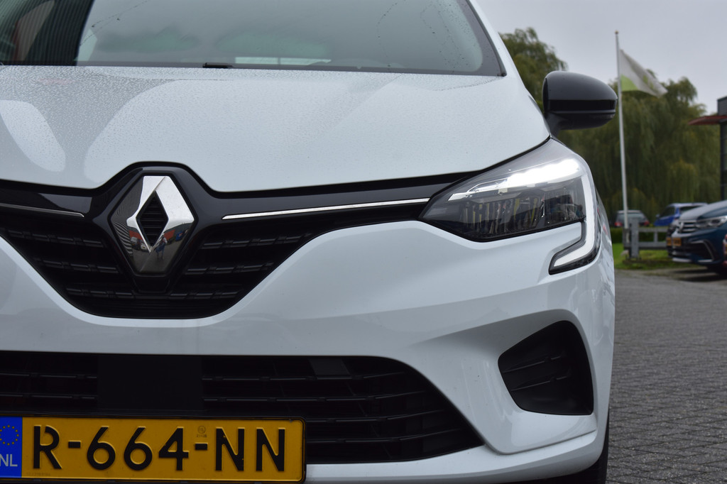 Renault Clio (R664NN) met abonnement