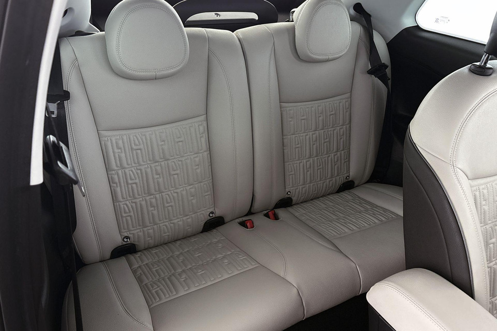 Fiat 500C (KZX40P) met abonnement