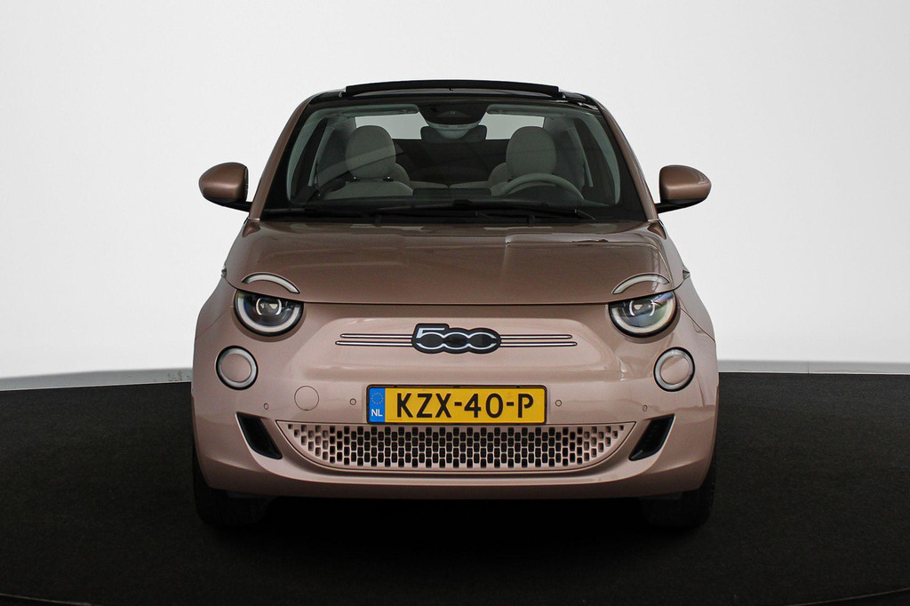 Fiat 500C (KZX40P) met abonnement