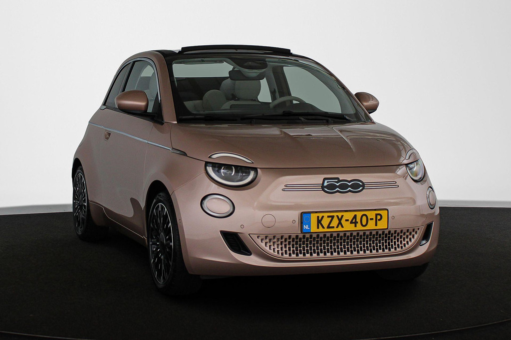 Fiat 500C (KZX40P) met abonnement