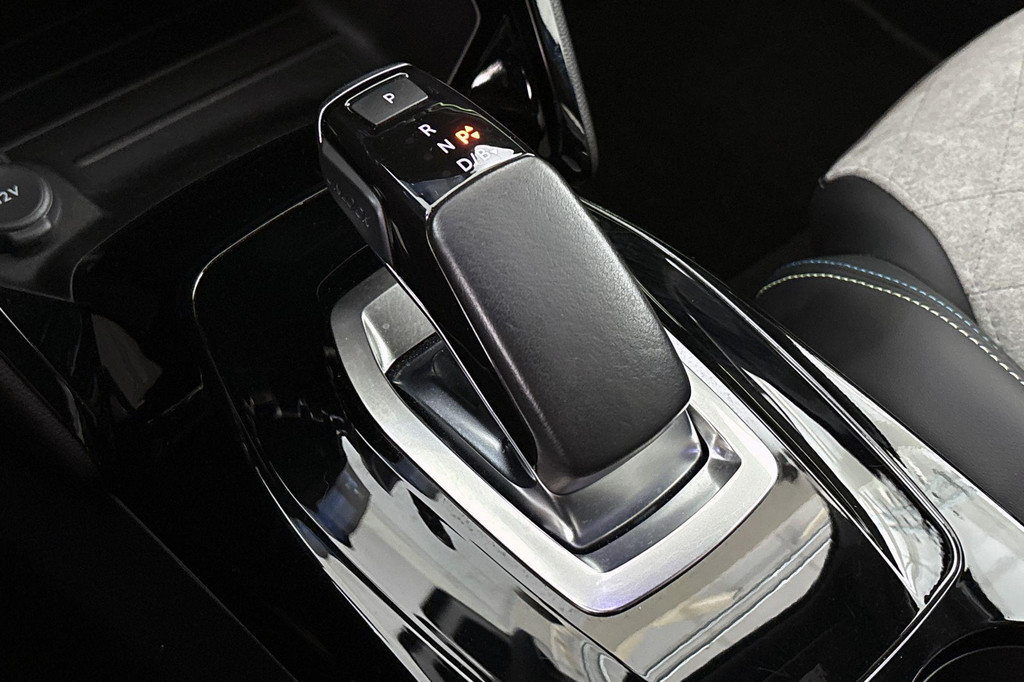 Peugeot e-2008 (L340JX) met abonnement