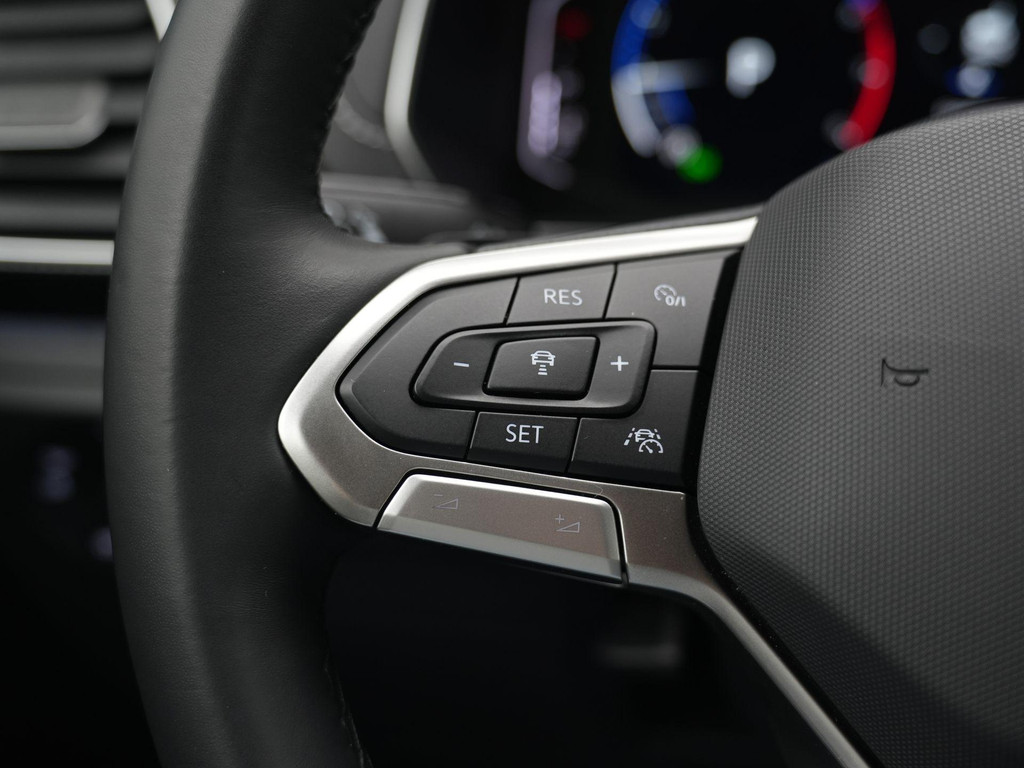 Volkswagen T-Cross (KXX76J) met abonnement