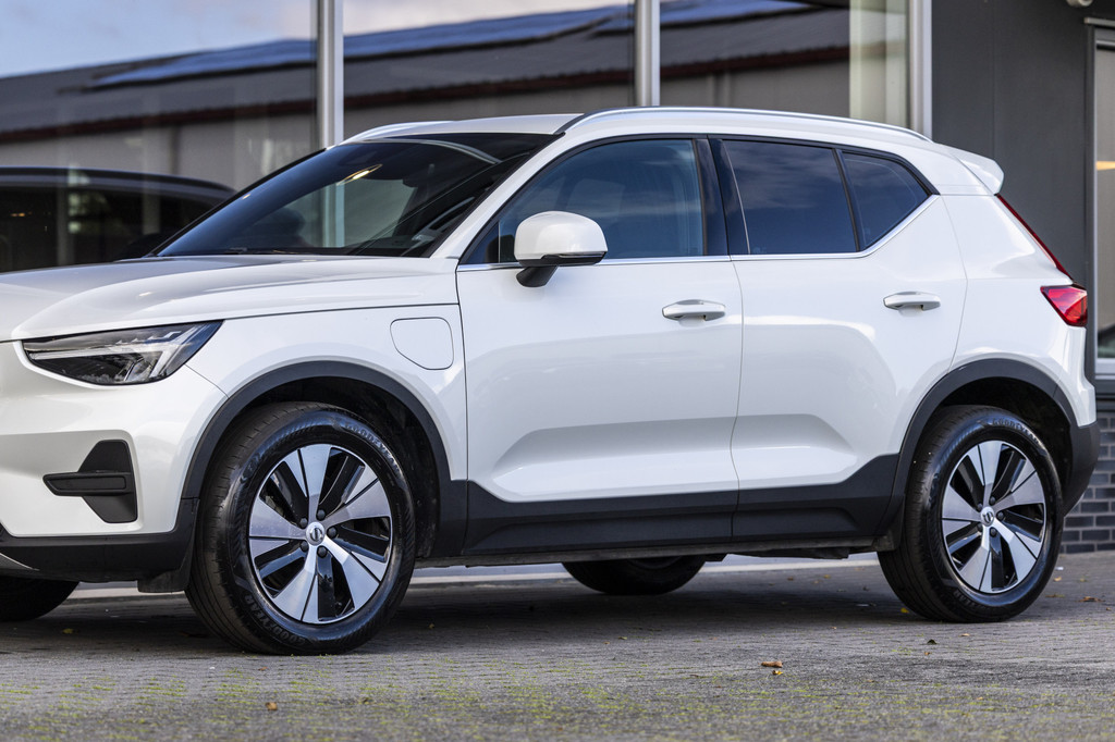 Volvo XC40 (KTZ17Z) met abonnement