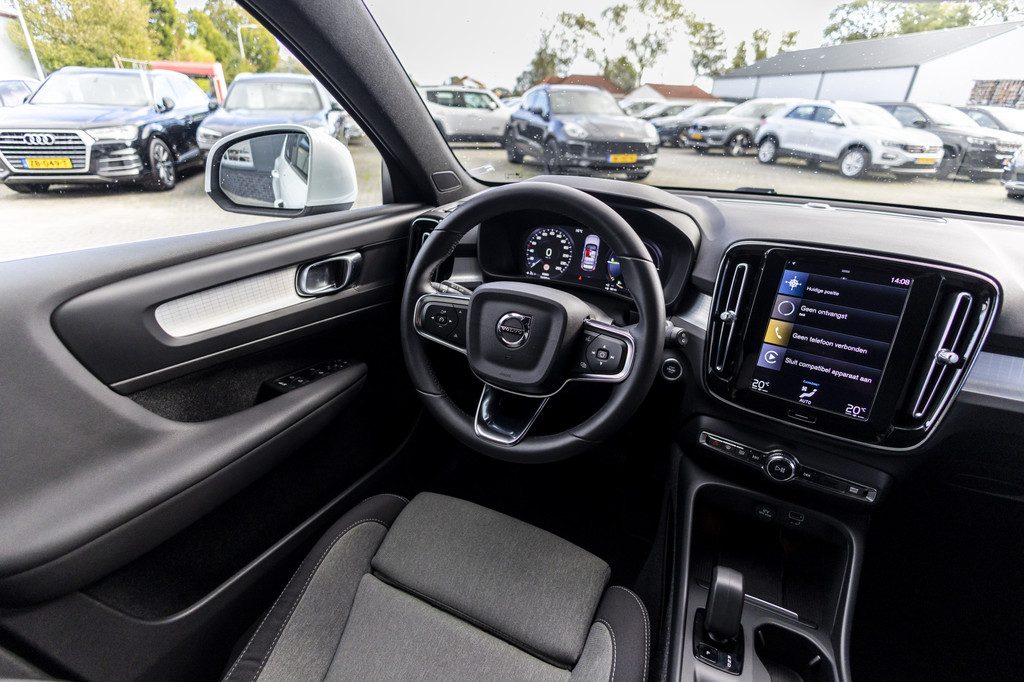 Volvo XC40 (KTZ17Z) met abonnement