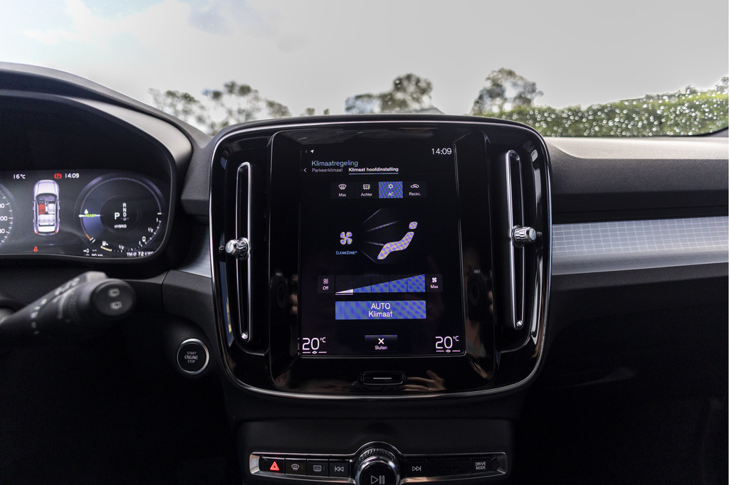 Volvo XC40 (KTZ17Z) met abonnement