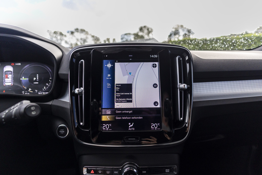 Volvo XC40 (KTZ17Z) met abonnement