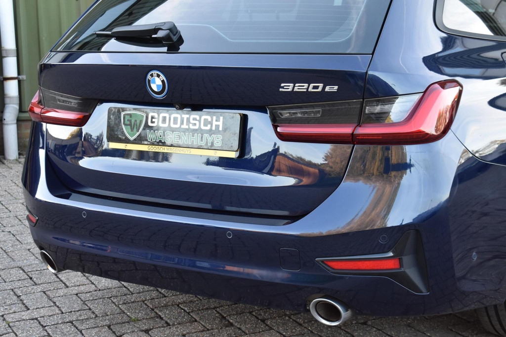 BMW 3 Serie touring (P595BR) met abonnement