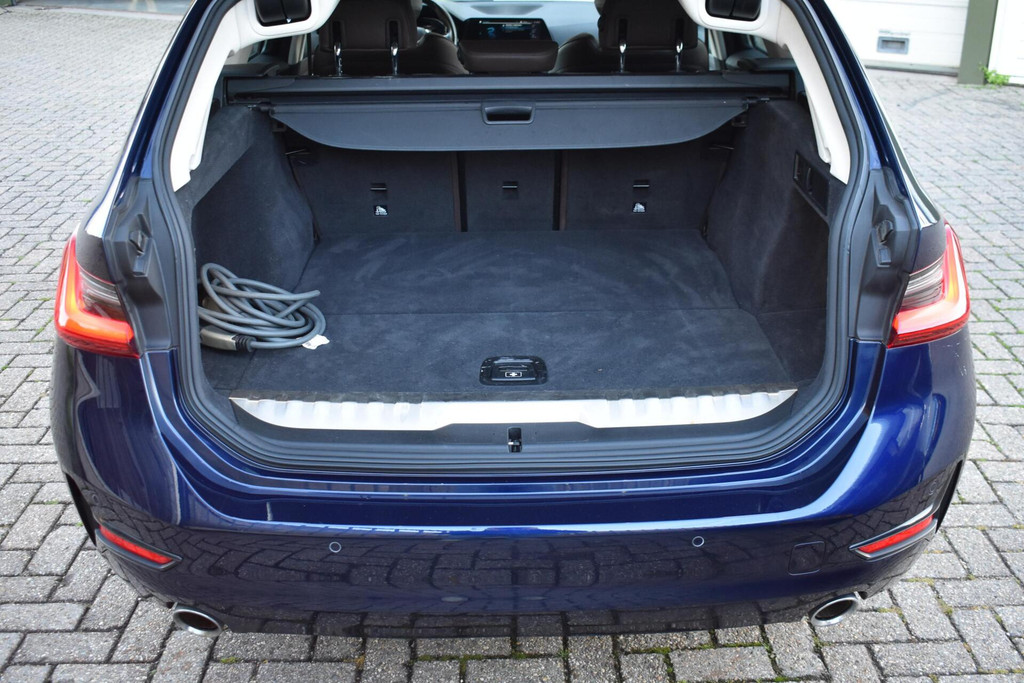 BMW 3 Serie touring (P595BR) met abonnement