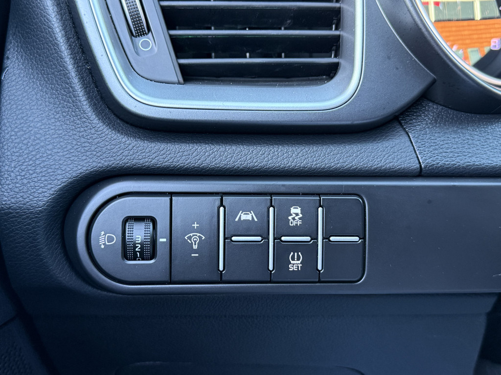 Kia Ceed Sportswagon (R182RB) met abonnement