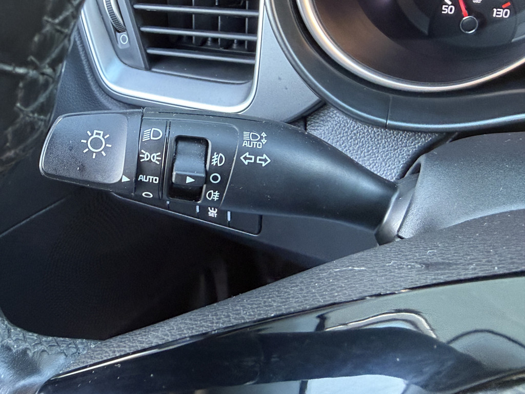 Kia Ceed Sportswagon (R182RB) met abonnement