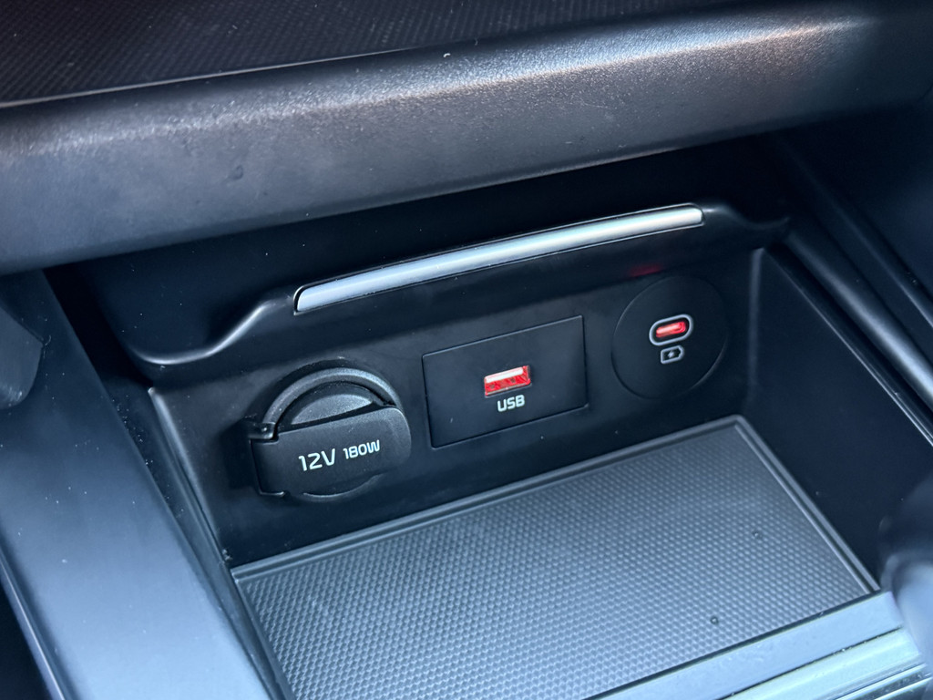 Kia Ceed Sportswagon (R182RB) met abonnement