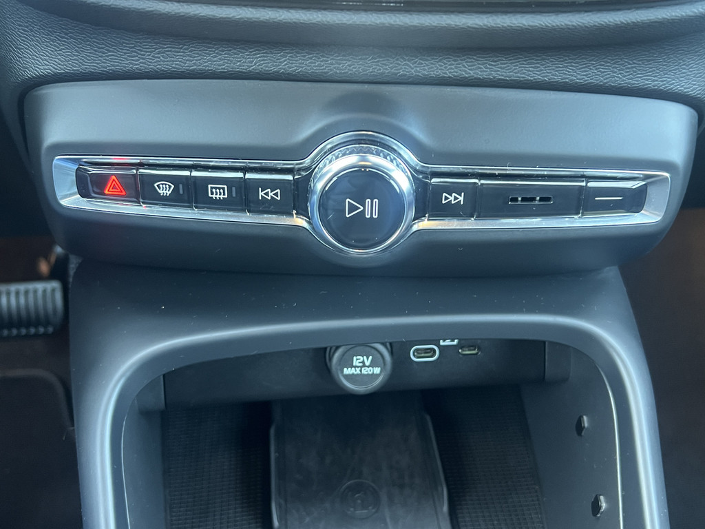 Volvo XC40 (NBK96H) met abonnement