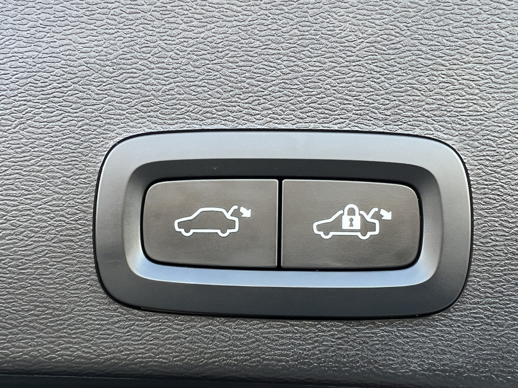 Volvo XC40 (NBK96H) met abonnement