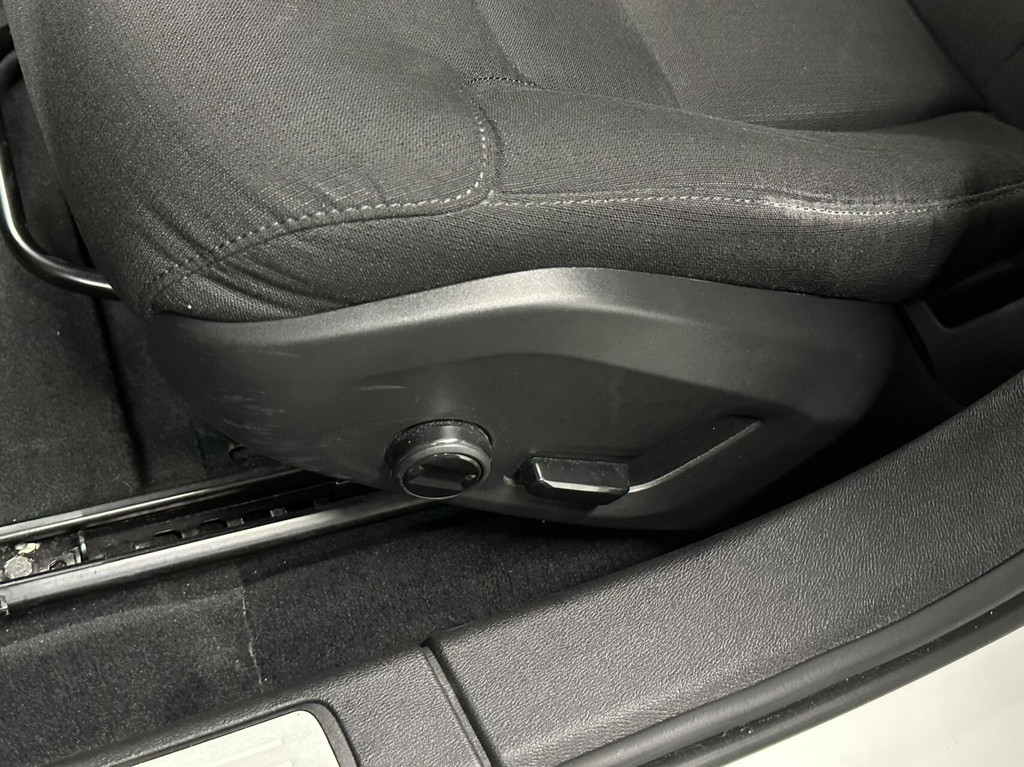 Volvo V60 (K152BR) met abonnement