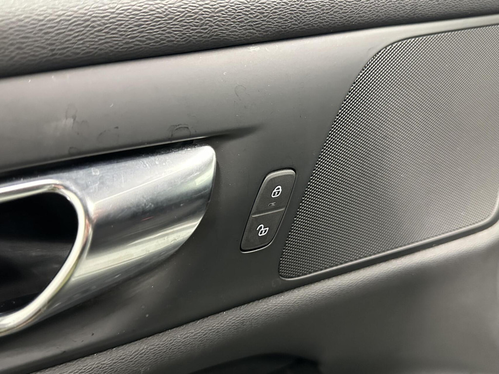Volvo V60 (K152BR) met abonnement