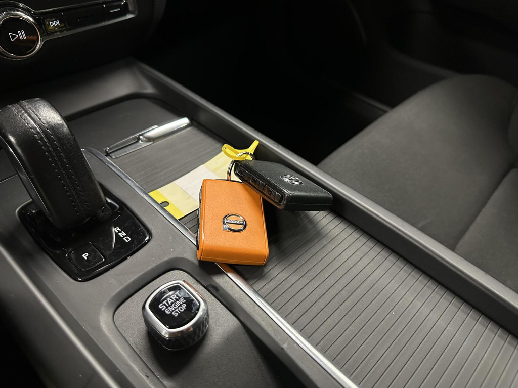 Volvo V60 (K152BR) met abonnement