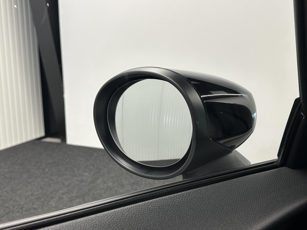MINI 3-Deurs (N299RR) met abonnement