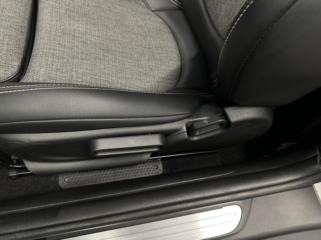 MINI 3-Deurs (N299RR) met abonnement