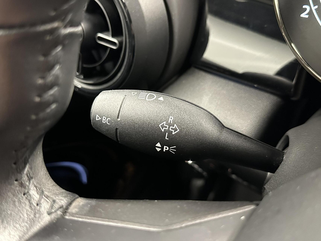 MINI 3-Deurs (N299RR) met abonnement
