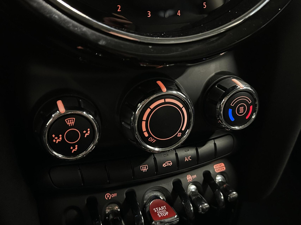 MINI 3-Deurs (N299RR) met abonnement