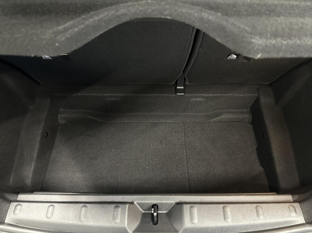 MINI 3-Deurs (N299RR) met abonnement