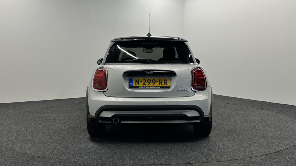 MINI 3-Deurs (N299RR) met abonnement