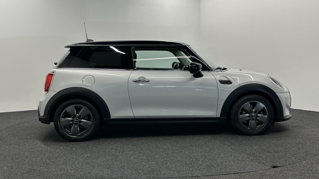 MINI 3-Deurs (N299RR) met abonnement