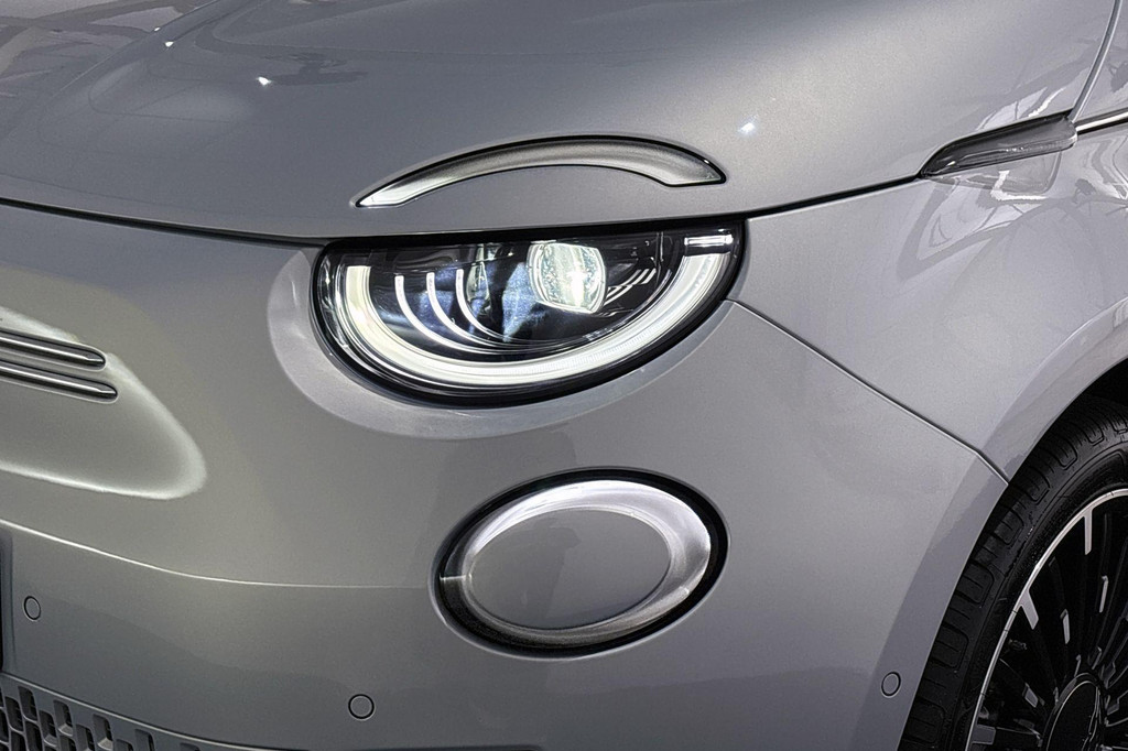 Fiat 500C (KZX35P) met abonnement