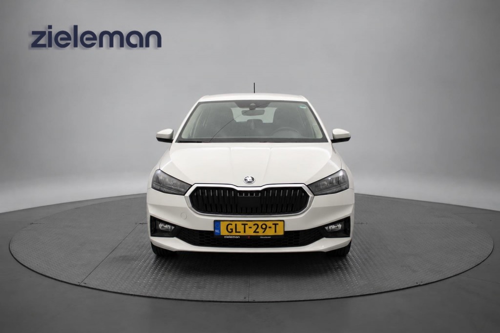 ŠKODA Fabia (GLT29T) met abonnement