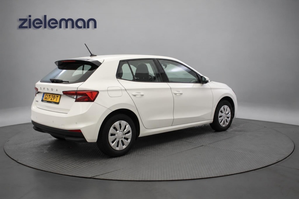 ŠKODA Fabia (GLT29T) met abonnement