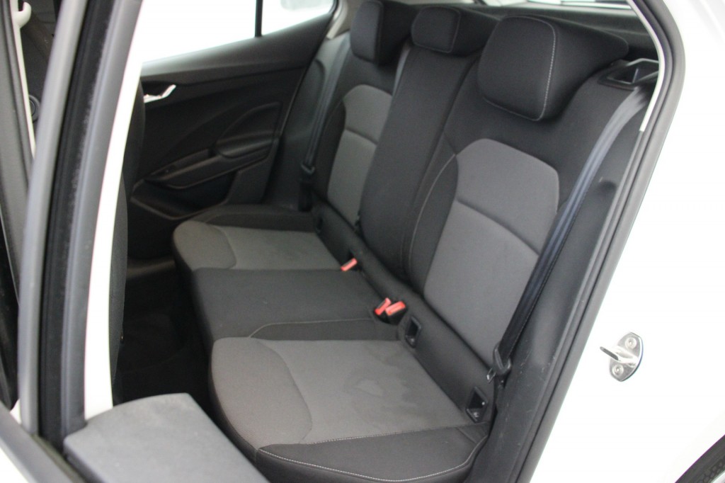 ŠKODA Fabia (GLT29T) met abonnement