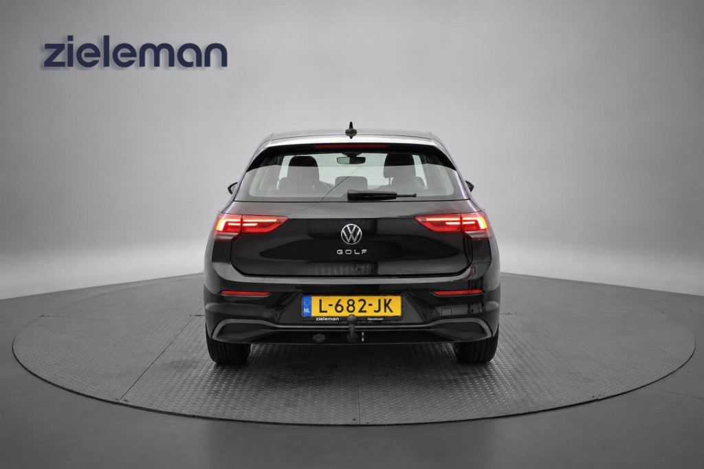 Volkswagen Golf (L682JK) met abonnement