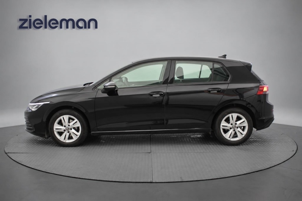 Volkswagen Golf (L682JK) met abonnement