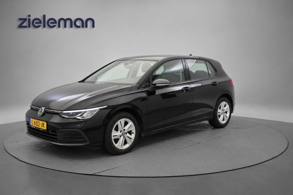 Volkswagen Golf (L682JK) met abonnement