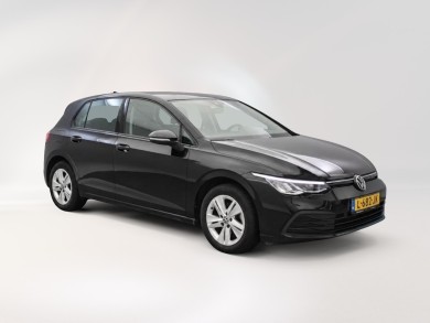 Volkswagen Golf (L682JK) met auto abonnement