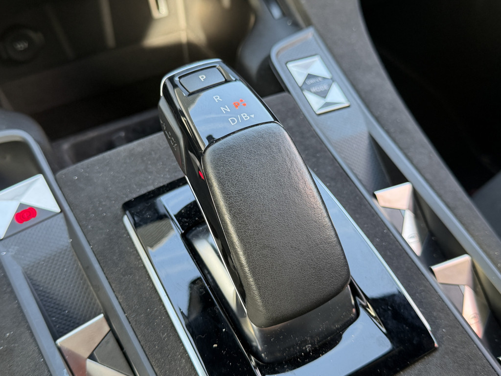 DS 7 Crossback (R615BG) met abonnement