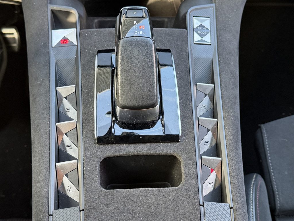 DS 7 Crossback (R615BG) met abonnement