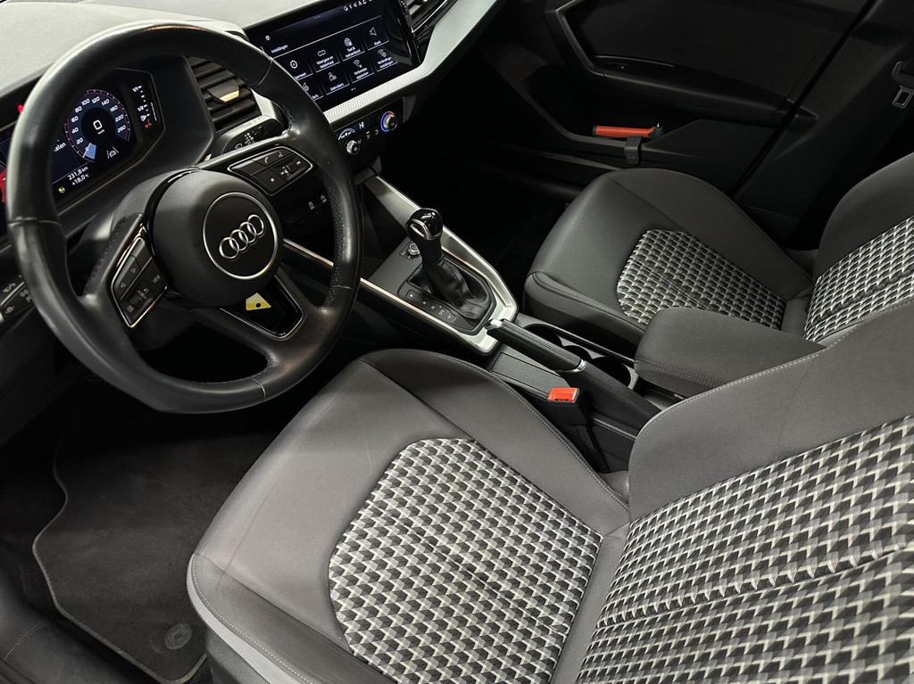 Audi A1 (L596JK) met abonnement