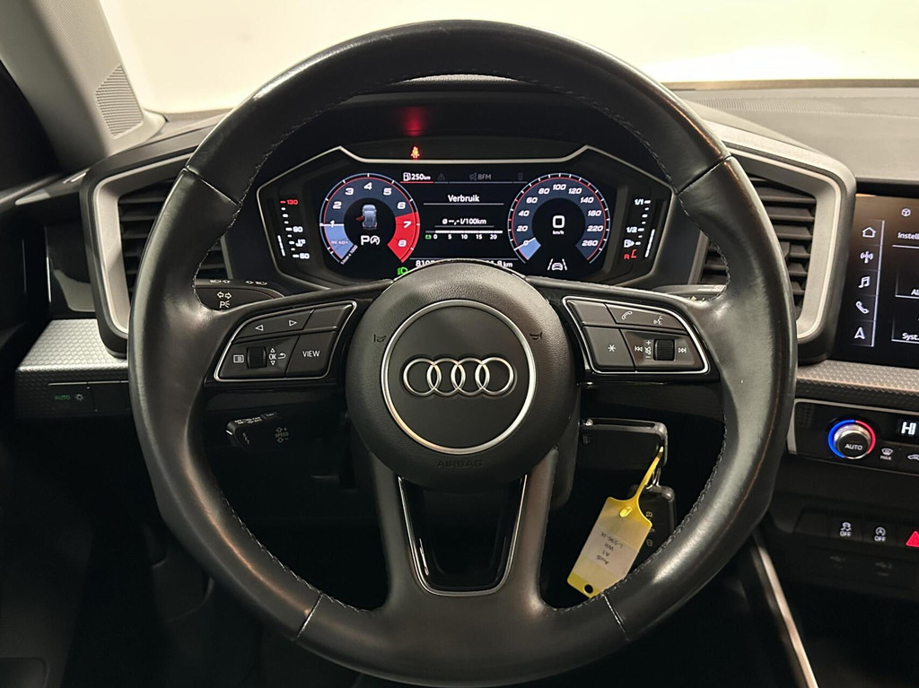 Audi A1 (L596JK) met abonnement