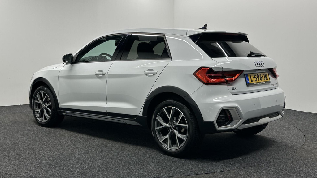 Audi A1 (L596JK) met abonnement