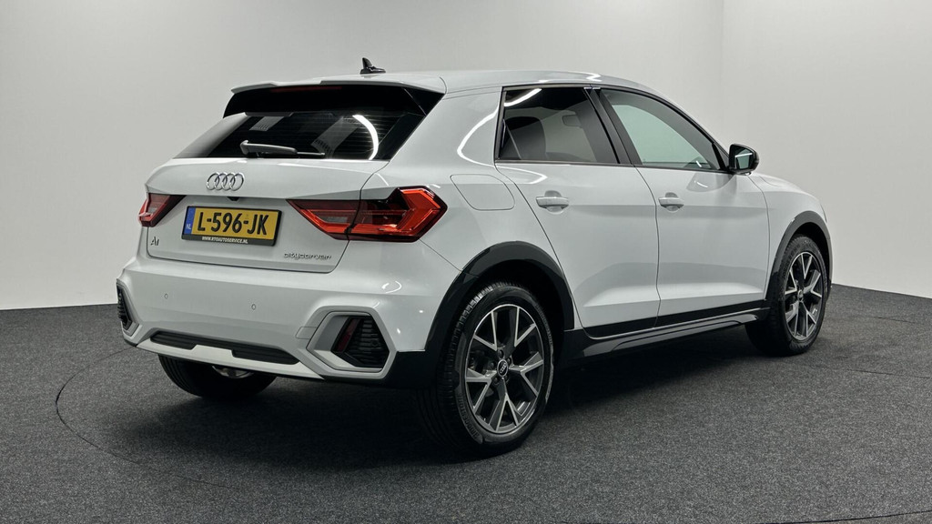 Audi A1 (L596JK) met abonnement