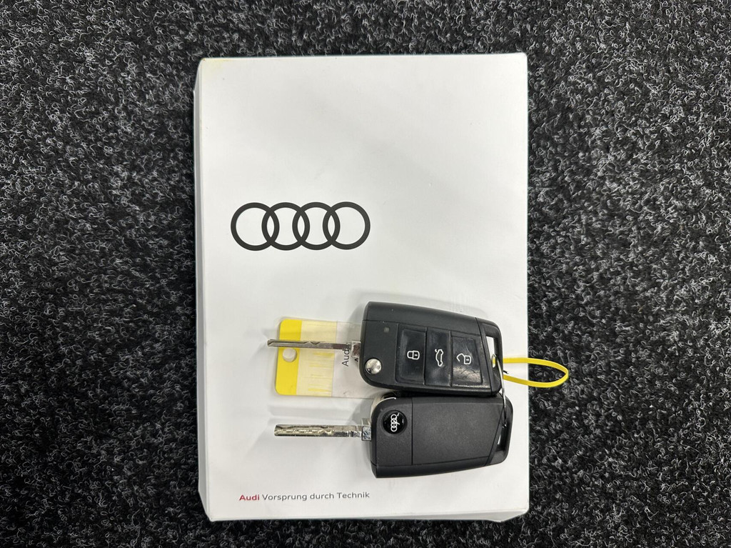 Audi A1 (L596JK) met abonnement